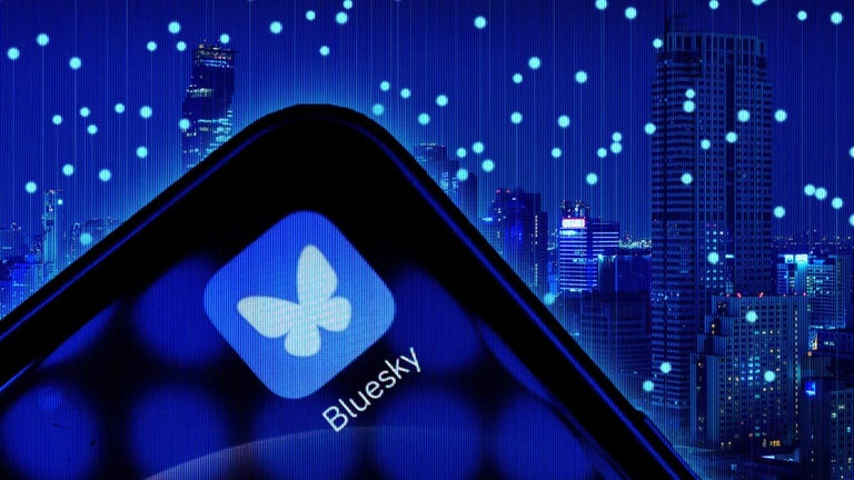 Has the end of Twitter arrived or is it just a mirage? We tell you why everyone is moving to Bluesky