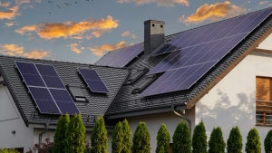 Homeowners in Texas Can Now Become Mini Power Plants