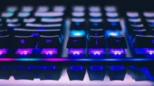 What is a debloater and how it can improve your PC’s performance
