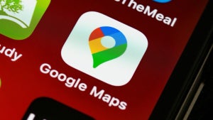 This new Google Maps feature on iPhone is super helpful and solves a common habit: taking dozens of screenshots to discover places