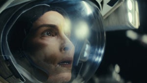 A Apple TV+ continua apostando na ficção científica com Constellation, um thriller psicológico no espaço